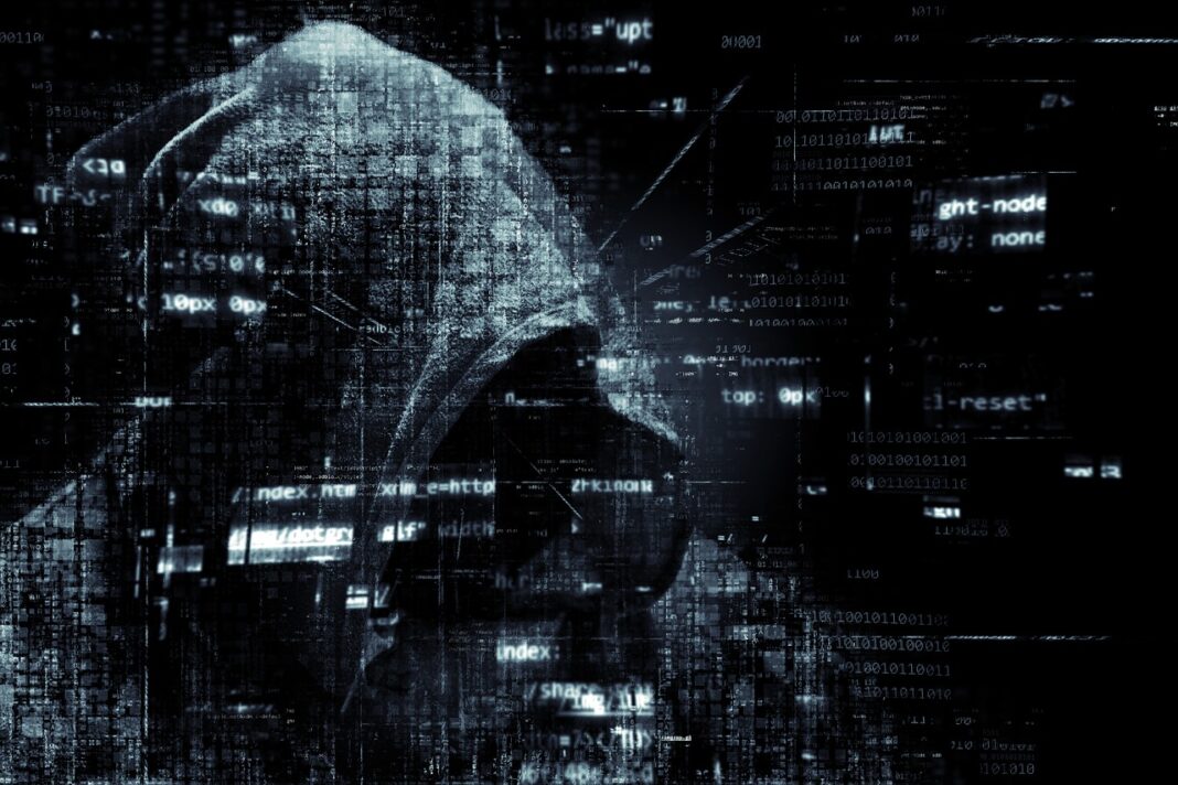 Cybercriminalité Les serveurs Web Windows et Linux ciblés par le botnet Monero-mining - pixabay - hacker-g347802324_1280